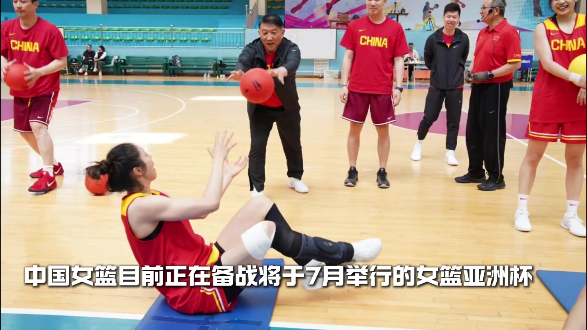 金年会体育宫鲁鸣：中国女篮体能和国际上有差距 支持更多队员去海外联赛